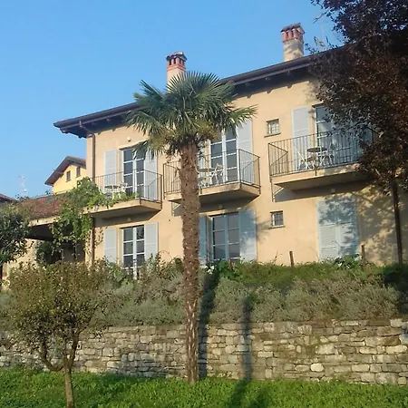 Cascina La Cinciallegra Bed and breakfast 4*