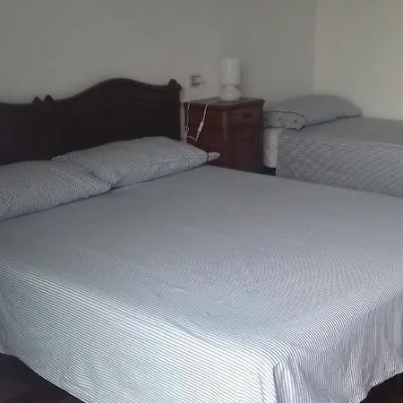 Oda ve Kahvaltı Cascina La Cinciallegra Oggiono