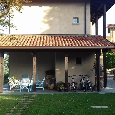 Oda ve Kahvaltı Cascina La Cinciallegra