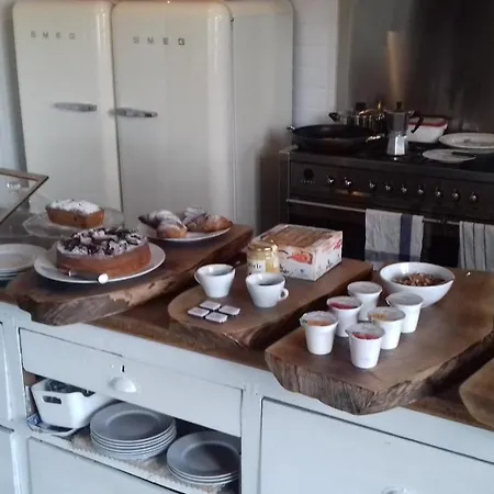 Bed & Breakfast Cascina La Cinciallegra 4*